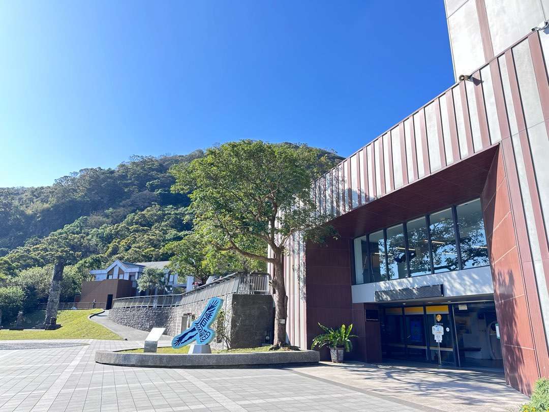 猛禽展示館。