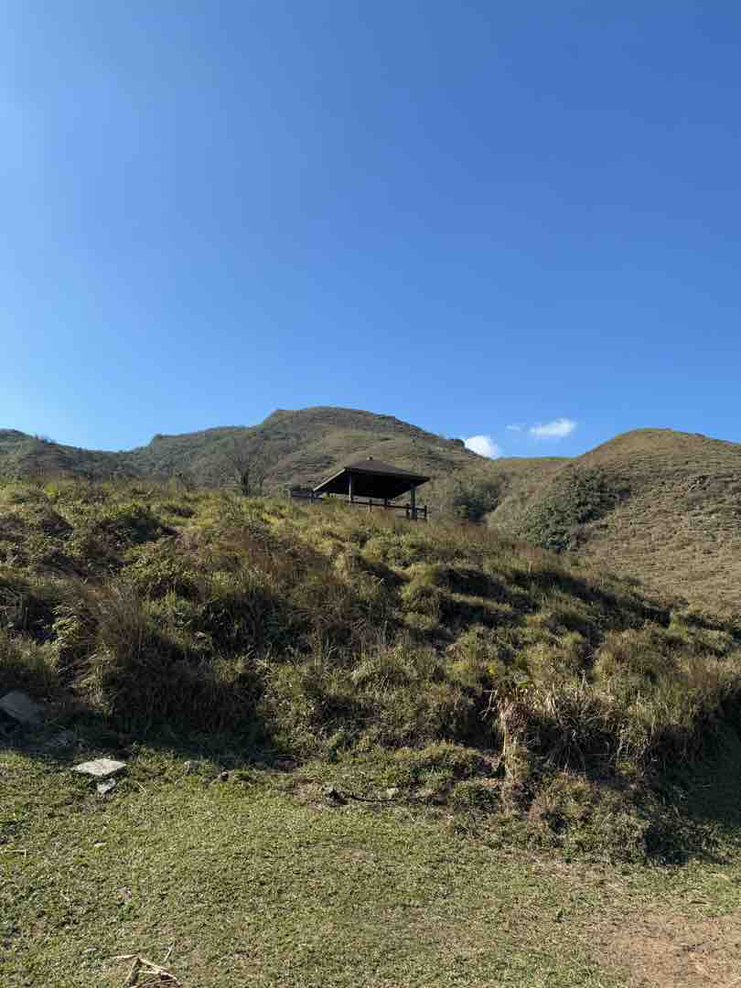 草嶺古道展望視野開闊，是許多戶外運動者熱愛的路線之一。圖／Celia